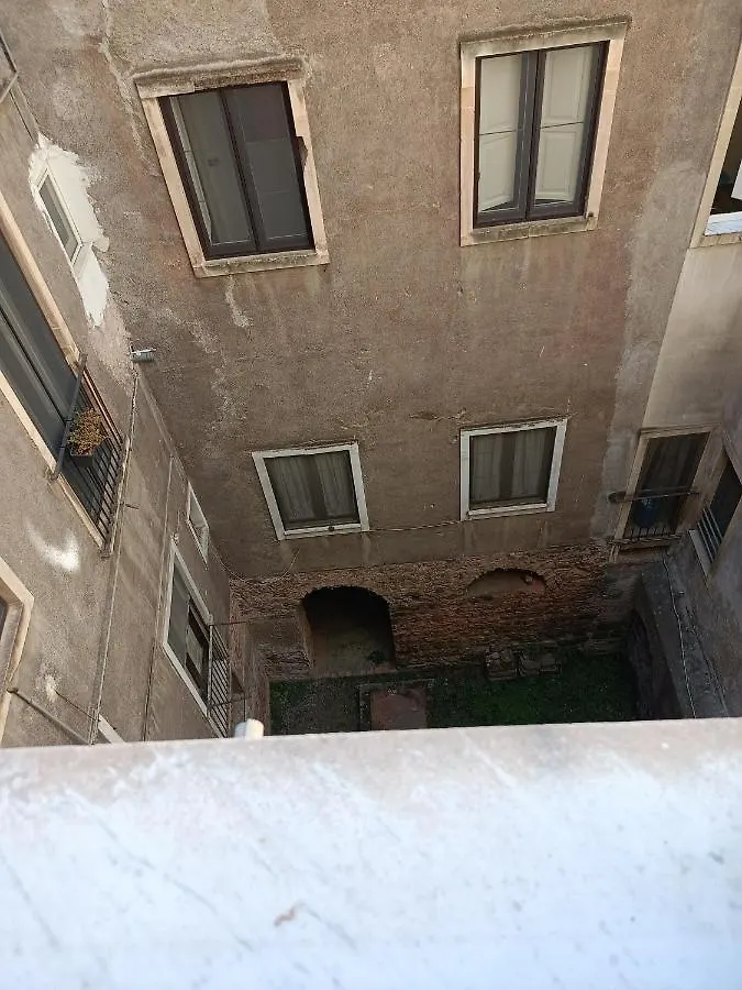 B&B Bella Stella Catania 3*,  Italy