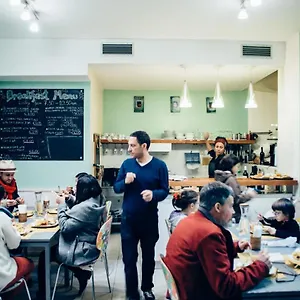 The Beehive Hostel Rzym